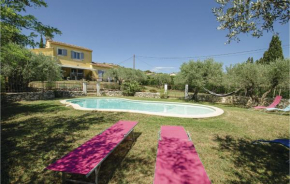 Amazing Home In Caumont Sur Durance
